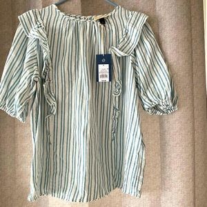 Universal thread T-Shirt